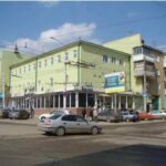 Решительные действия администрации по строительству парковки, когда жильцы против сноса дома – комментарий Андрея Ларина