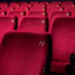 Бизнесмены или государство? Кто же в итоге станет законным собственником кинотеатров? – комментарий Андрея Ларина